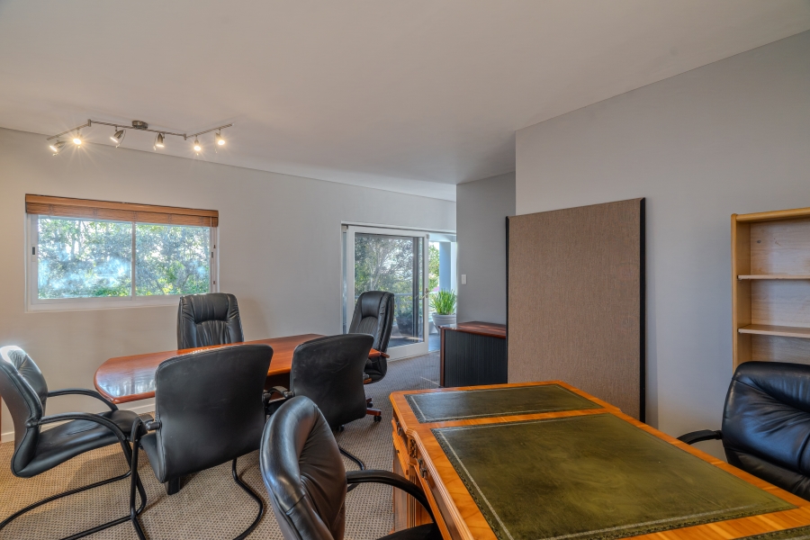 7 Bedroom Property for Sale in Camps Bay Western Cape